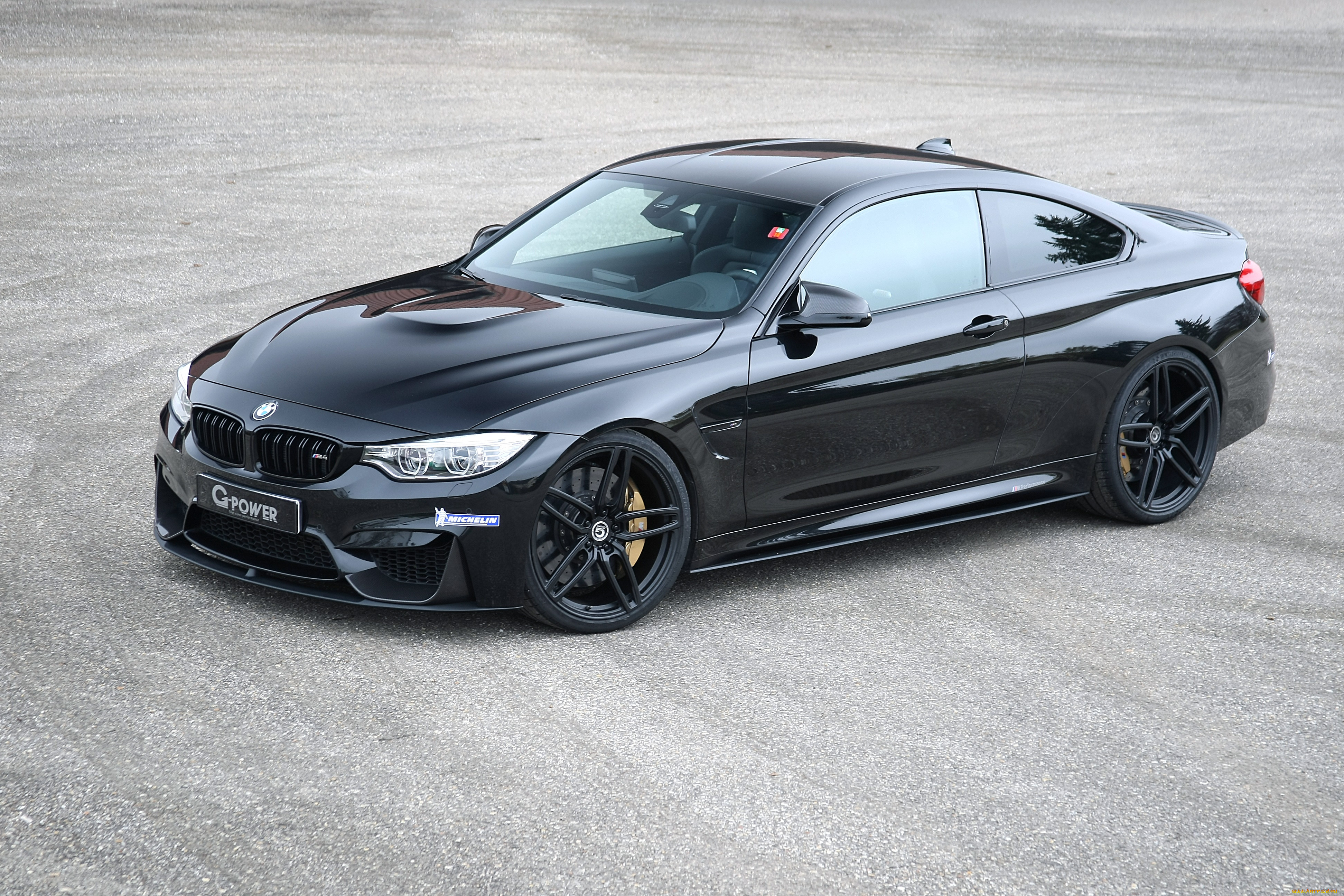 BMW m4 f82 черная